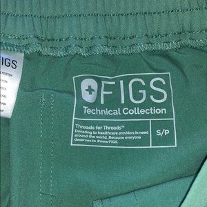 FIGS Yola Skinny Scrub Pants in Jade
